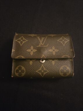 Louis Vuitton Authentic Brown Monogram Canvas Compact Wallet